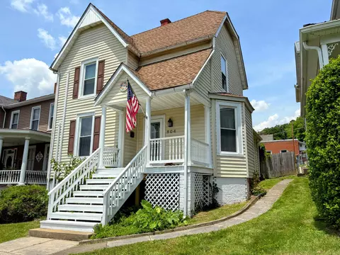 604 Prospect Walk, Clifton Forge, VA 24422