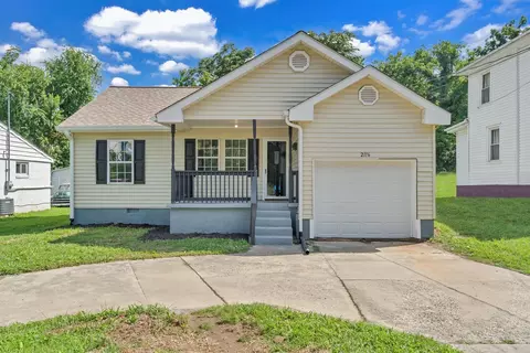 2116 Staunton Ave NW, Roanoke, VA 24017