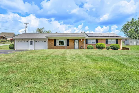 3525 Andrew Ave, Salem, VA 24153