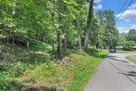 Undisclosed, Salem, VA 24153 photo 3