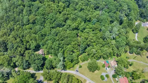 Undisclosed, Salem, VA 24153 photo 20
