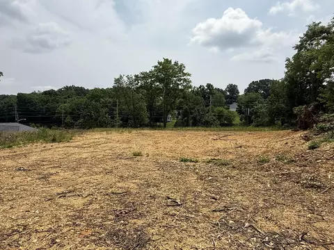 5021 Melrose Ave NW, Roanoke, VA 24017