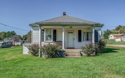 4332 Old Mountain Rd NE, Roanoke, VA 24019