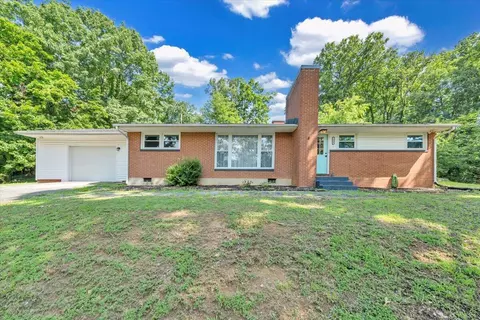 1008 Glenn Ridge Rd NW, Roanoke, VA 24017