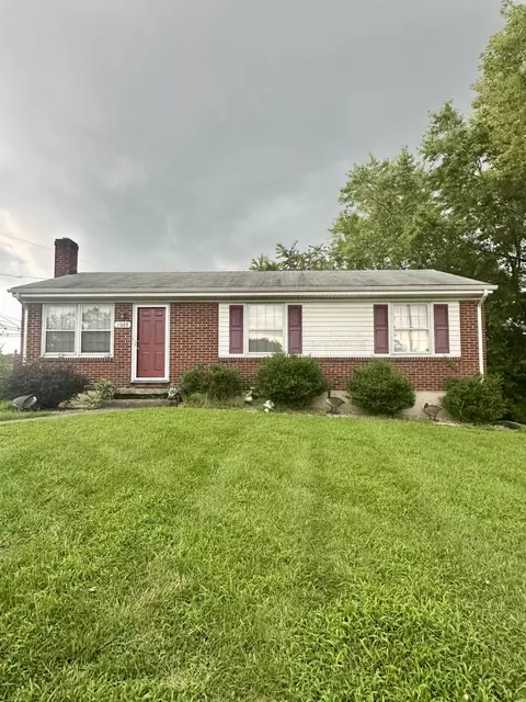 1029 Blakemore Cir, Vinton, VA 24179