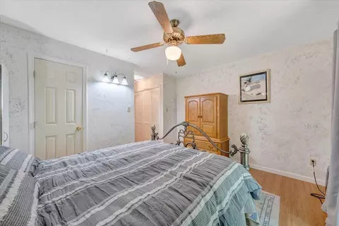 Bedroom - 6796 Charlemont Rd, Goode, VA 24556 photo 3 of 8