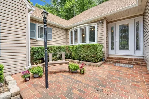 Exterior - 6796 Charlemont Rd, Goode, VA 24556 photo 3 of 22