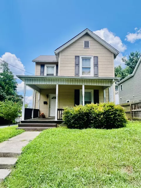 802 Mountain Ave SE, Roanoke, VA 24013