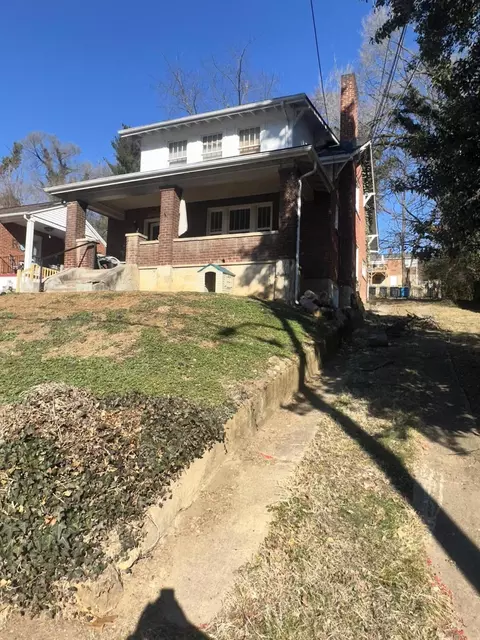 1127 Valley Ave SW, Roanoke, VA 24015