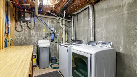 Other - 200 Cascade Dr, Vinton, VA 24179 photo 4 of 5