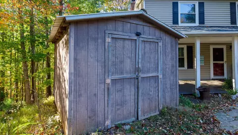 Exterior - 200 Cascade Dr, Vinton, VA 24179 photo 14 of 15