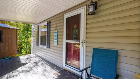 Exterior - 200 Cascade Dr, Vinton, VA 24179 photo 5 of 15
