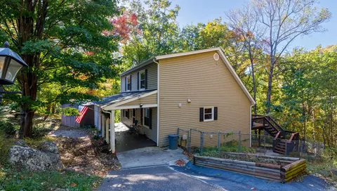 Exterior - 200 Cascade Dr, Vinton, VA 24179 photo 3 of 15