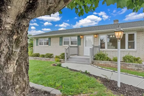 2410 Portland Ave NW, Roanoke, VA 24017