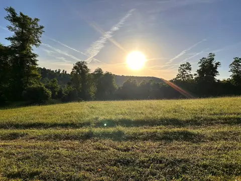 879 Stuart Rd SE, Copper Hill, VA 24079