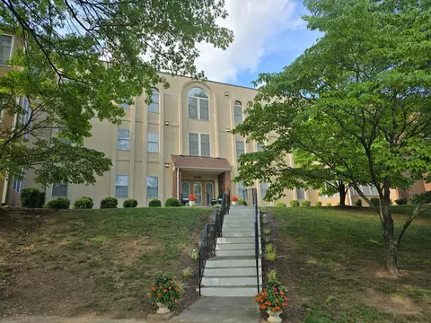 4621 Heather Dr SW #323, Roanoke, VA 24018