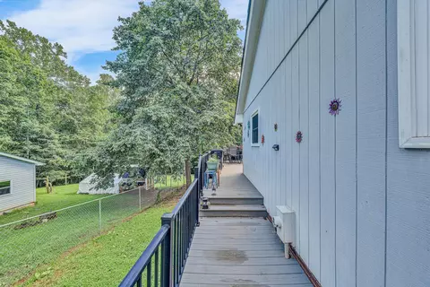 Exterior - 36 Pineview Dr, Hardy, VA 24101 photo 6 of 11