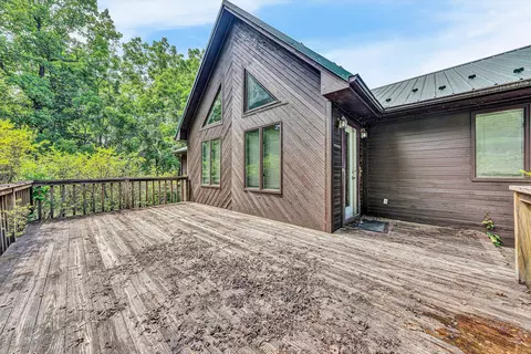 1865 Parrish Rd, Goodview, VA 24095 photo 5