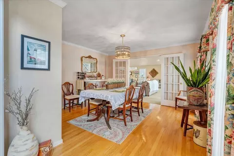 Dining - 2156 Stone Mill Dr, Salem, VA 24153 photo 1 of 6