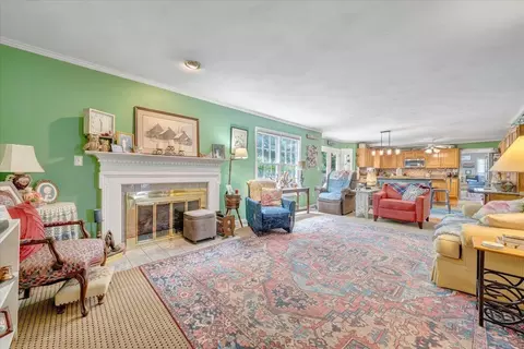 Living - 2156 Stone Mill Dr, Salem, VA 24153 photo 11 of 13