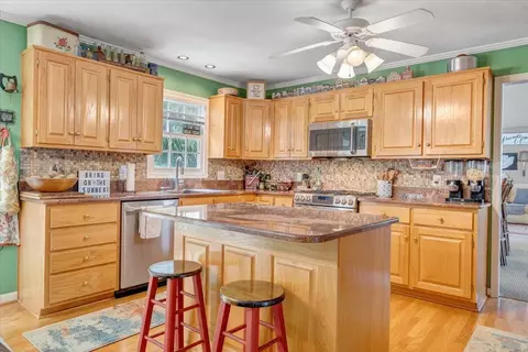 Kitchen - 2156 Stone Mill Dr, Salem, VA 24153 photo 2 of 5