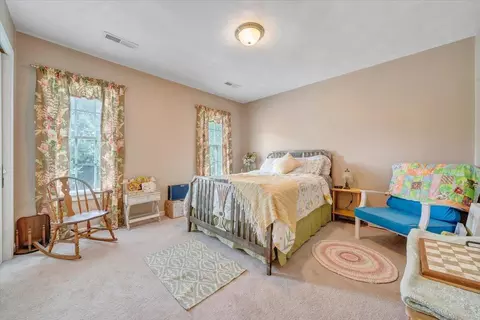 Bedroom - 2156 Stone Mill Dr, Salem, VA 24153 photo 2 of 5