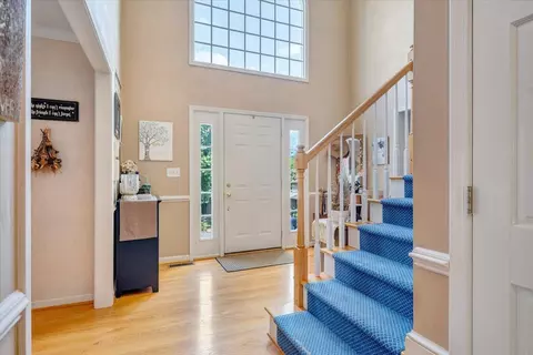 Entry Way - 2156 Stone Mill Dr, Salem, VA 24153 photo 3 of 6