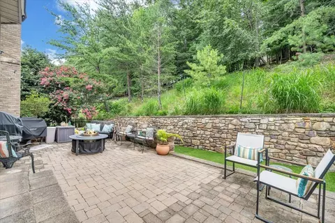 Exterior - 2156 Stone Mill Dr, Salem, VA 24153 photo 3 of 10