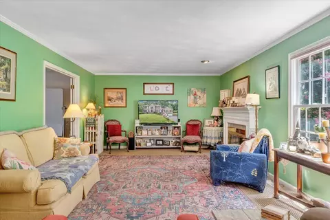 Living - 2156 Stone Mill Dr, Salem, VA 24153 photo 8 of 13
