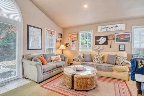 Living - 2156 Stone Mill Dr, Salem, VA 24153 photo 5 of 13