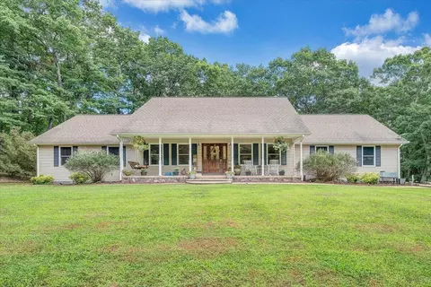 945 Claybanks Dr, Callaway, VA 24067