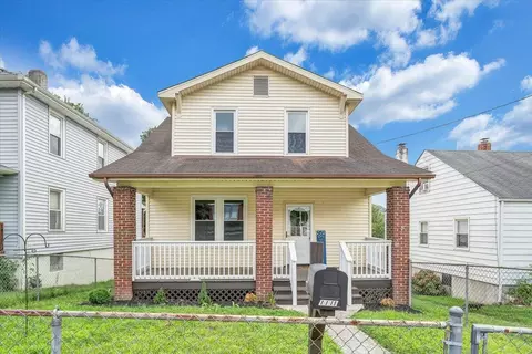 1111 Pechin Ave SE, Roanoke, VA 24013