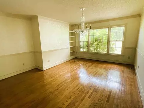 Living - 460 Massey Rd, Stuart, VA 24171 photo 2 of 4