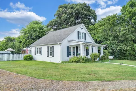Exterior - 898 Mica Rd, Ridgeway, VA 24148 photo 6 of 22