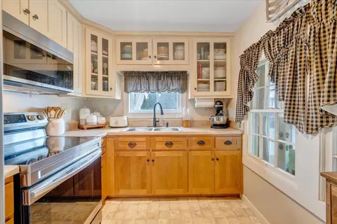 Kitchen - 898 Mica Rd, Ridgeway, VA 24148 photo 3 of 4