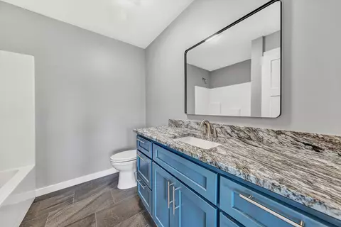 Bath - 7012 Horseshoe Bend Rd, Goodview, VA 24095 photo 5 of 6