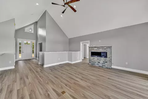 Living - 7012 Horseshoe Bend Rd, Goodview, VA 24095 photo 3 of 9
