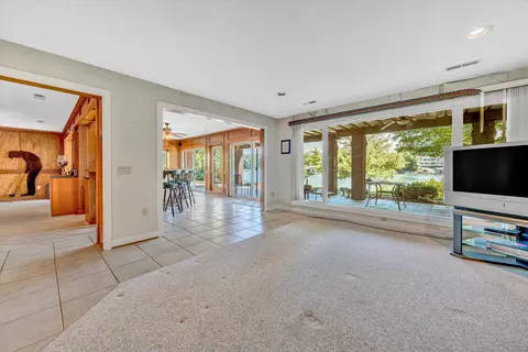 70 Sandy Edge Cir, Penhook, VA 24137 photo 33