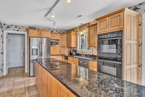 70 Sandy Edge Cir, Penhook, VA 24137 photo 14