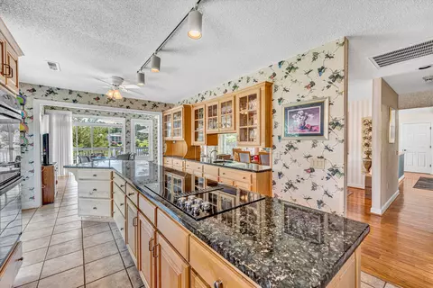 70 Sandy Edge Cir, Penhook, VA 24137 photo 16