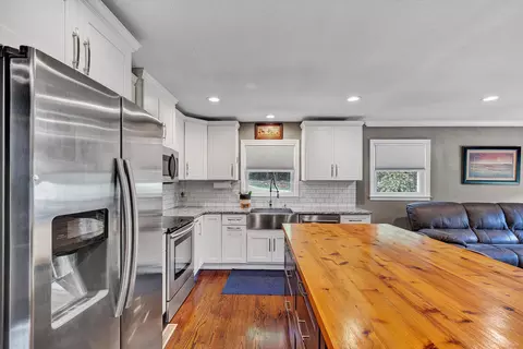 2332 Rutrough Rd SE, Roanoke, VA 24014 photo 8