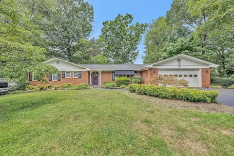 5226 N Spring Dr, Roanoke, VA 24019