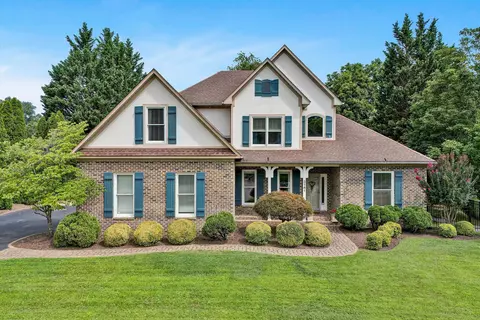 3141 Hidden Oak Rd SW, Roanoke, VA 24018