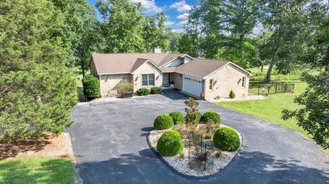 1037 Whitetail Dr, Huddleston, VA 24104