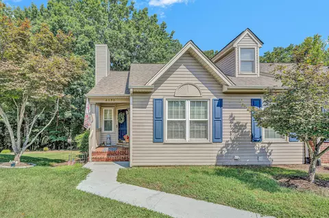 4670 Mill View Ct, Roanoke, VA 24018