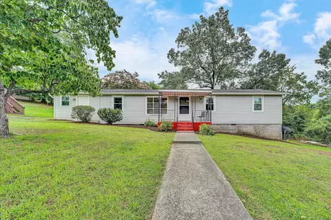 1907 Redwood Rd SE, Roanoke, VA 24014