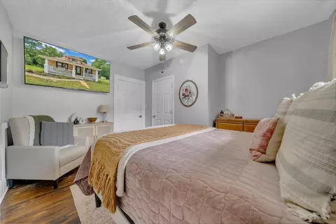 Bedroom - 1349 Rose Ave SE, Roanoke, VA 24014 photo 3 of 7