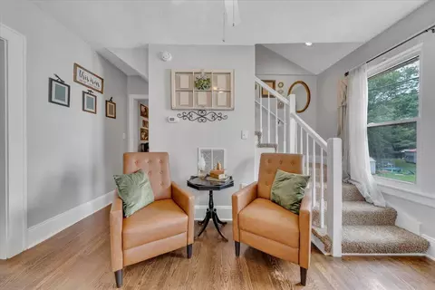 Living - 1349 Rose Ave SE, Roanoke, VA 24014 photo 4 of 4
