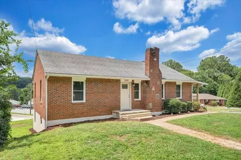 2991 Daniels Creek Rd, Collinsville, VA 24078