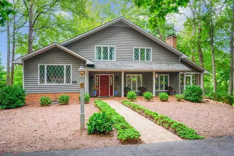 1440 Old Hickory Ln, Forest, VA 24551